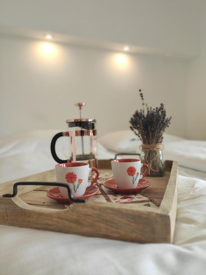 Holiday Home Holiday Raj เบเชนยอวา ภายนอก รูปภาพ